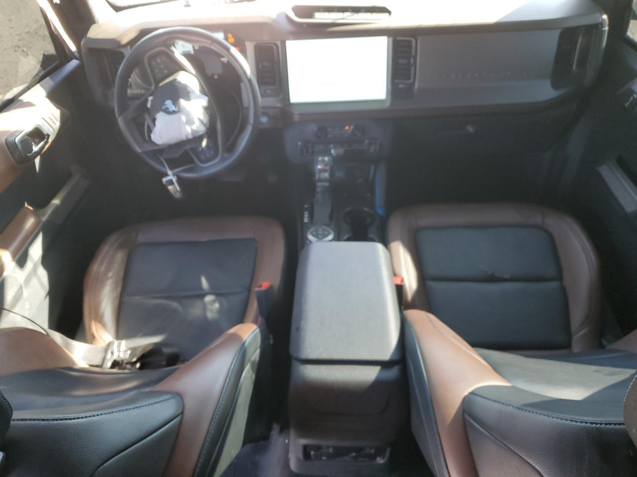 2022 FORD Bronco