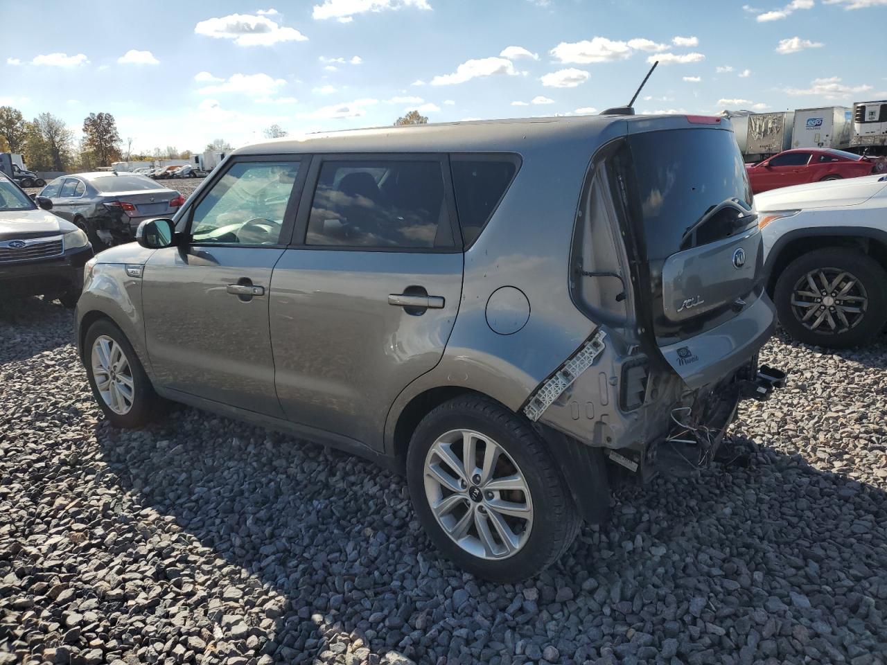 2018 KIA SOUL