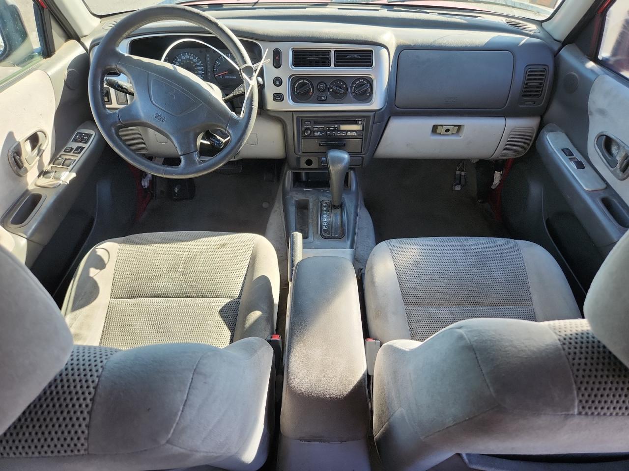 2001 MITSUBISHI Montero