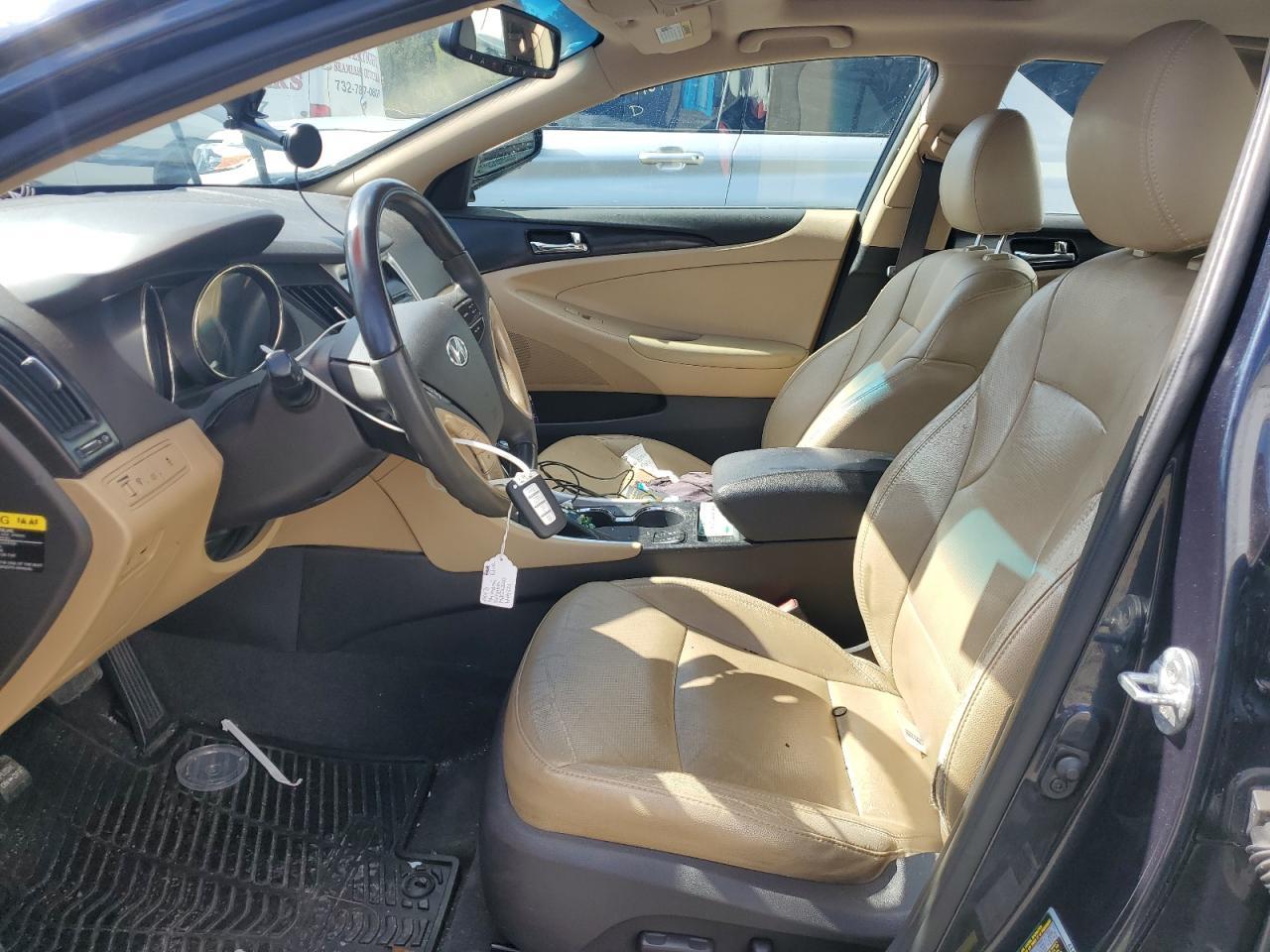 2013 HYUNDAI SONATA