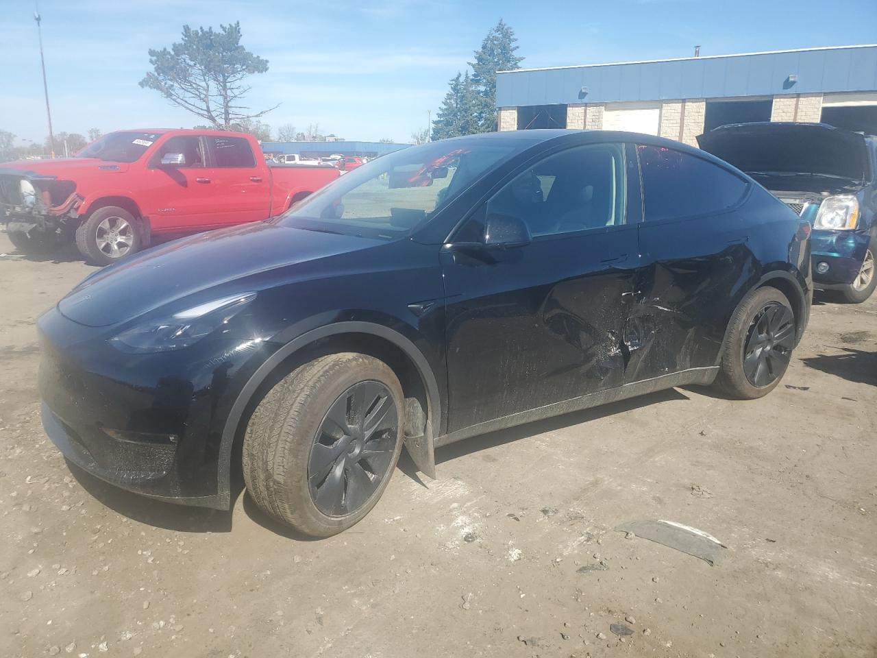 2024 TESLA MODEL Y