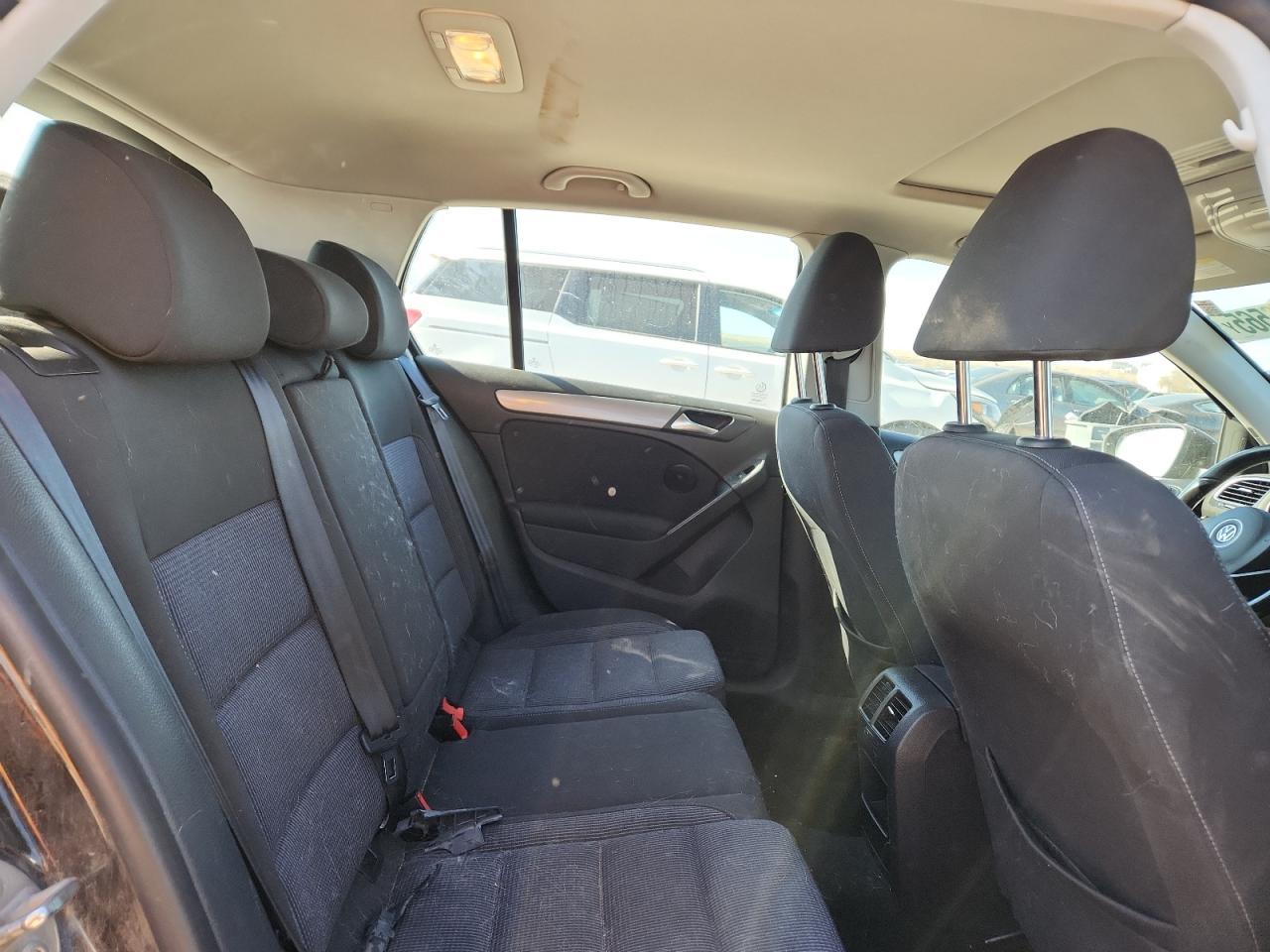 2014 VOLKSWAGEN GOLF