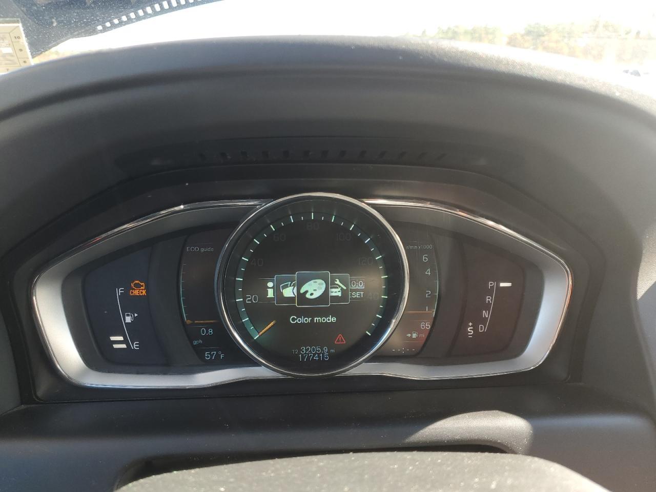 2014 VOLVO XC60
