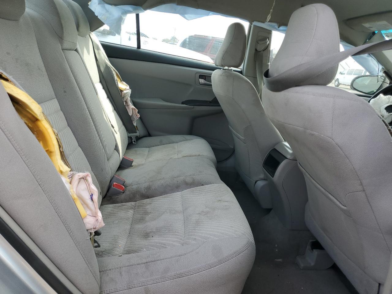 2016 TOYOTA CAMRY