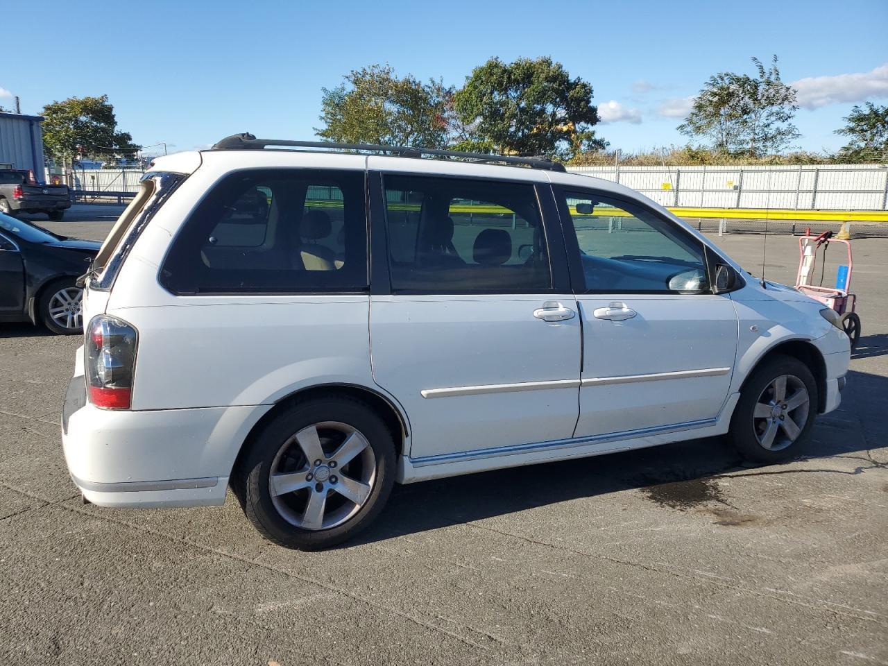 2005 MAZDA Mpv