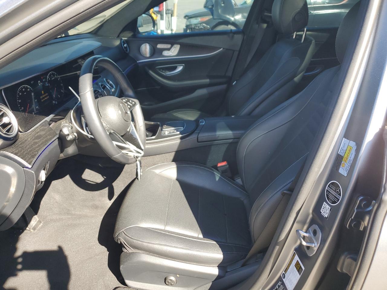 2022 MERCEDES-BENZ E-Class