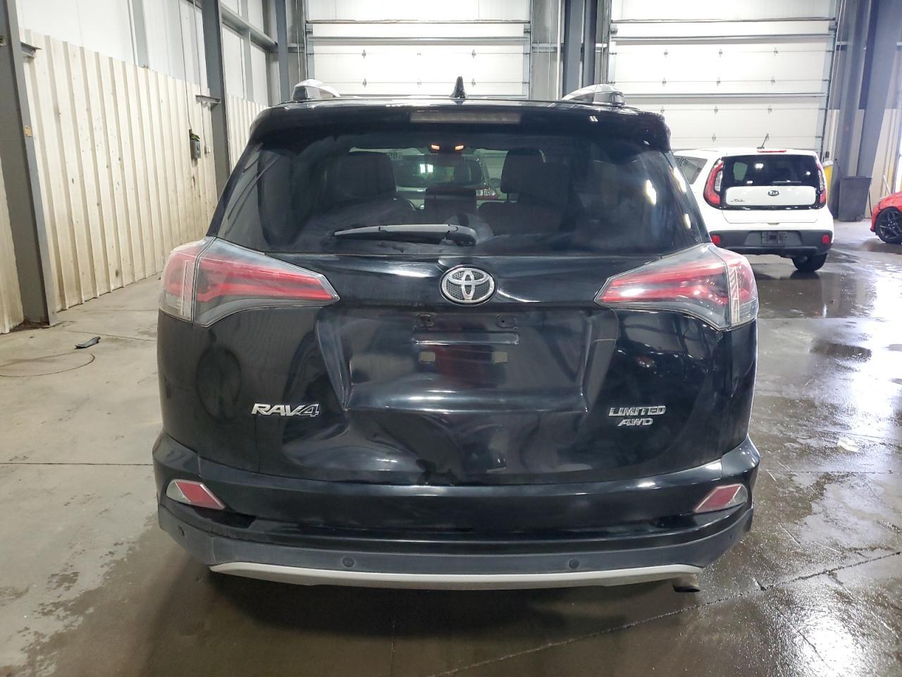 2016 TOYOTA RAV4