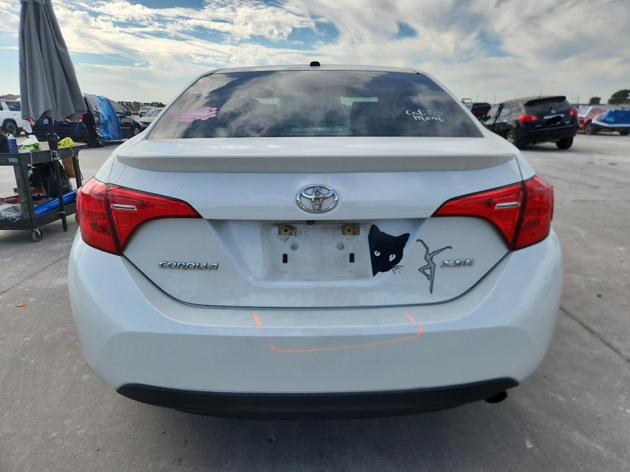 2017 TOYOTA COROLLA