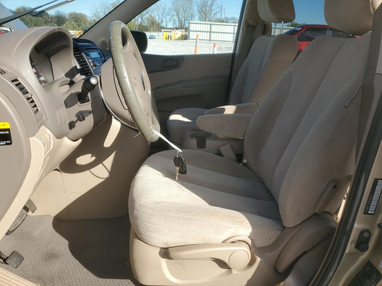 2008 KIA SEDONA