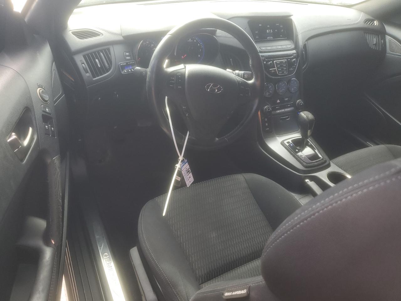 2016 HYUNDAI GENESIS