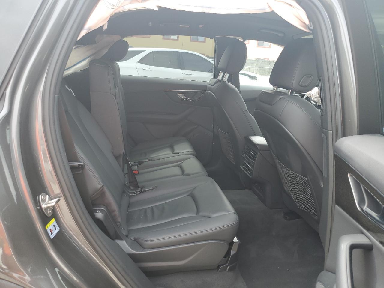 2021 AUDI Q7