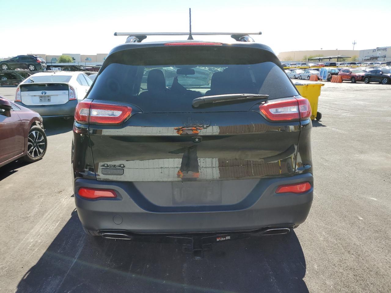 2018 JEEP CHEROKEE