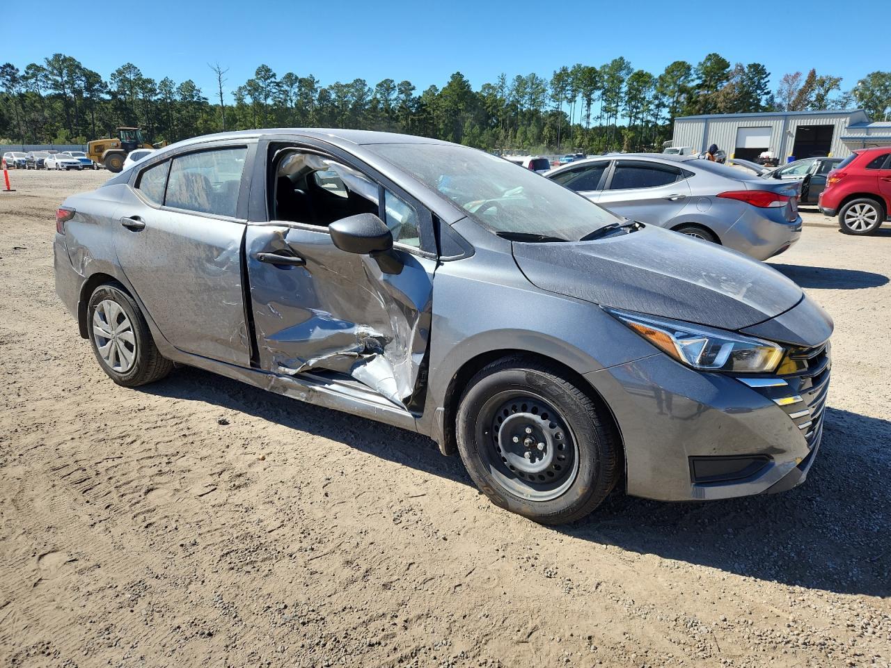 2023 NISSAN VERSA