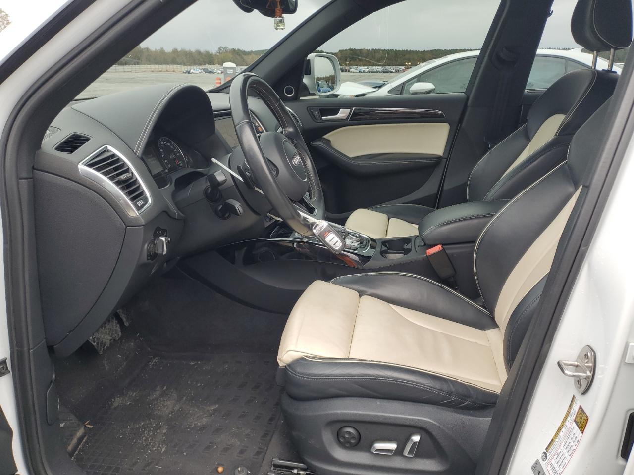 2015 AUDI Q5
