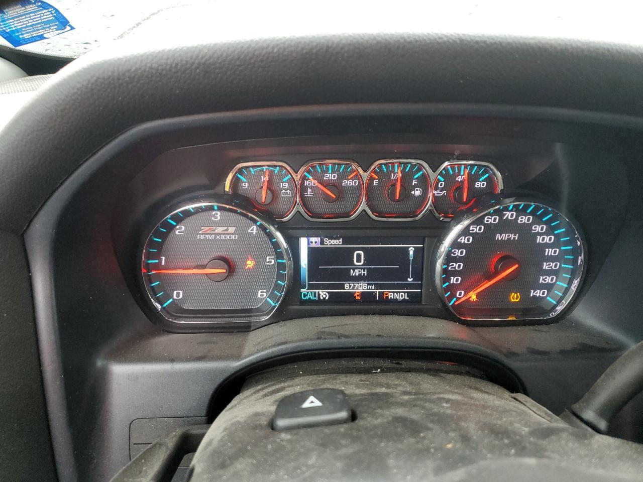 2018 CHEVROLET Silverado