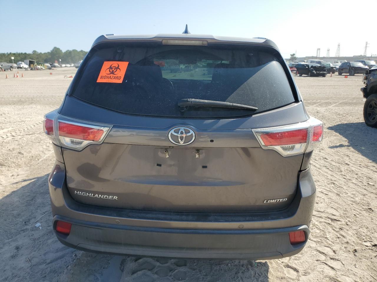 2015 TOYOTA HIGHLANDER