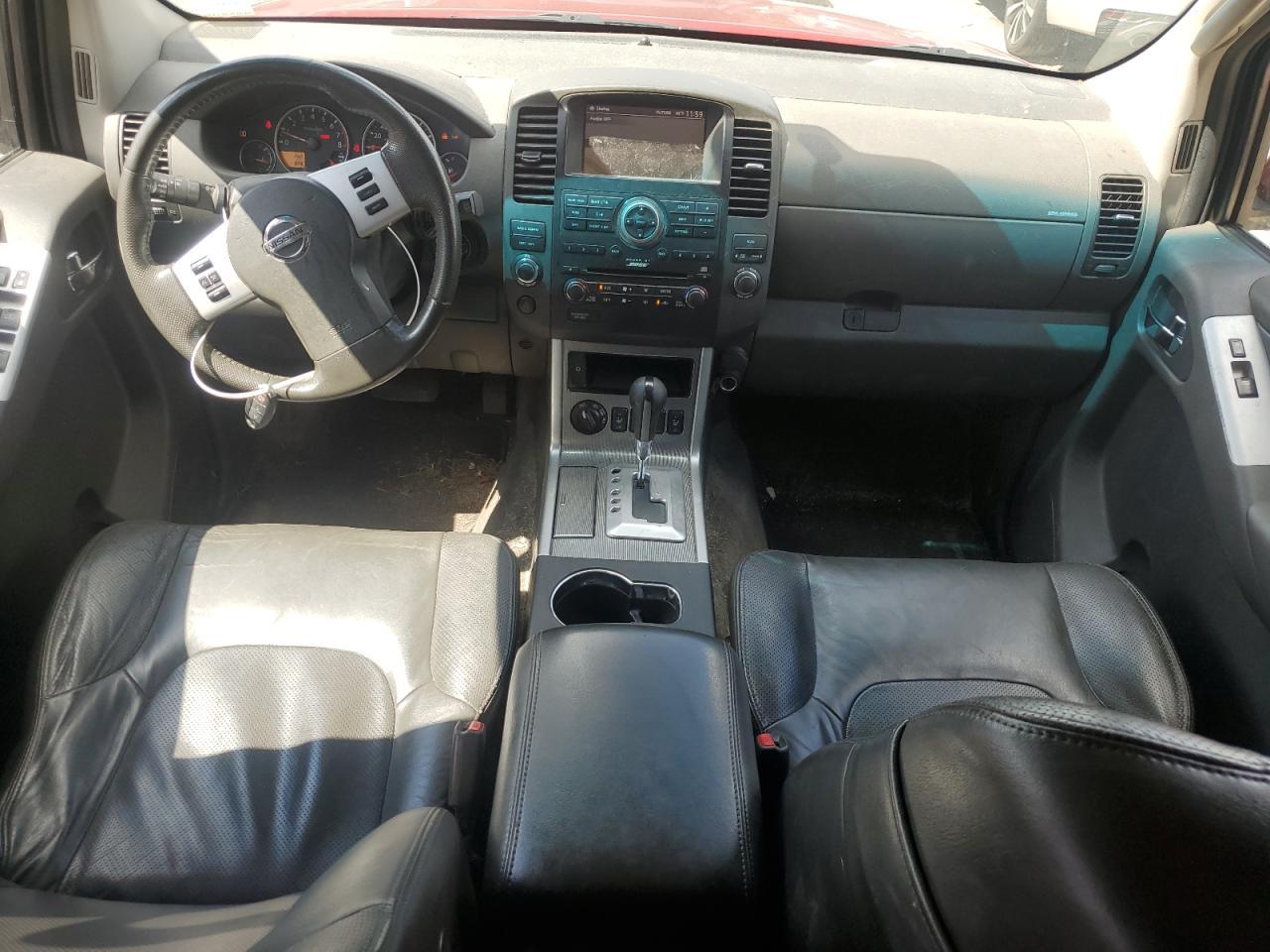 2011 NISSAN PATHFINDER