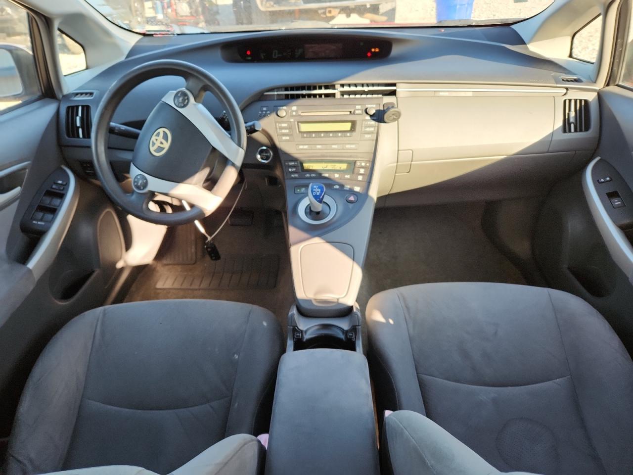 2010 TOYOTA PRIUS