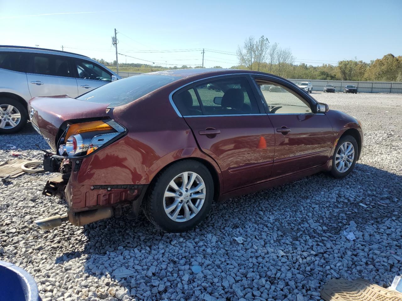2010 NISSAN ALTIMA
