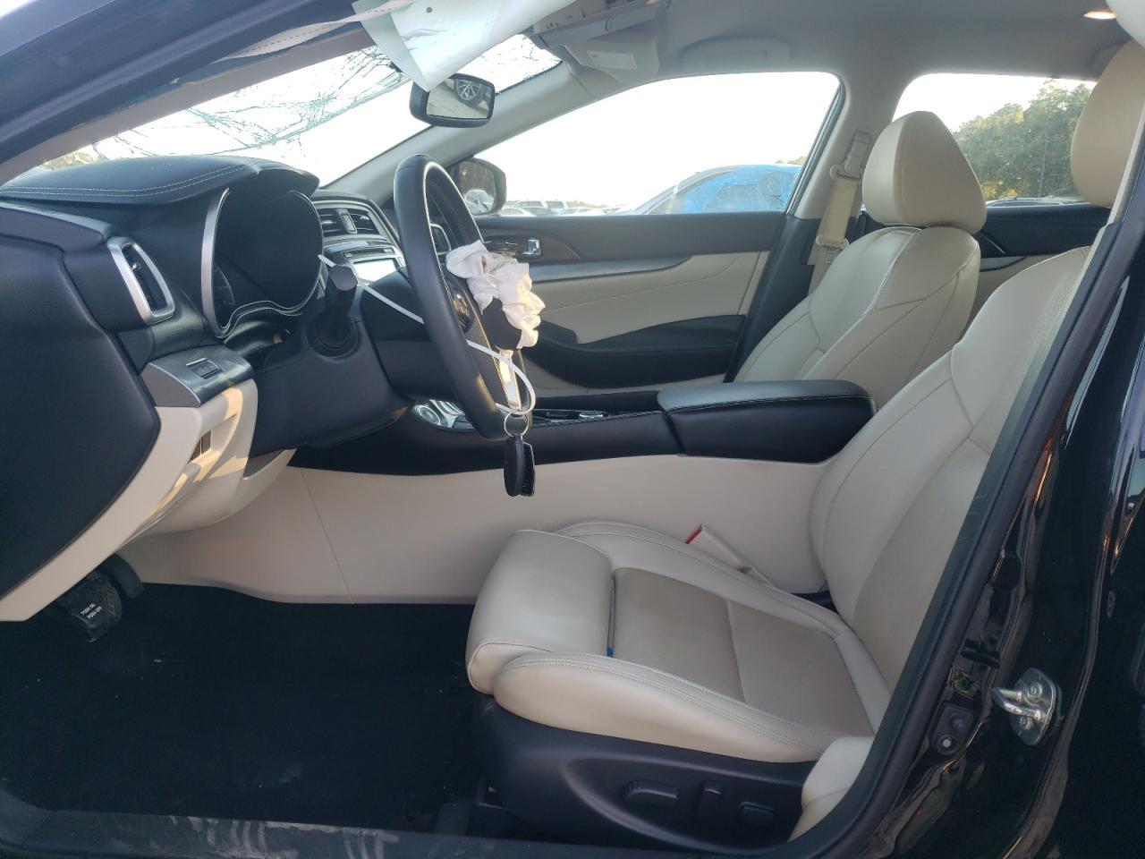 2018 NISSAN Maxima