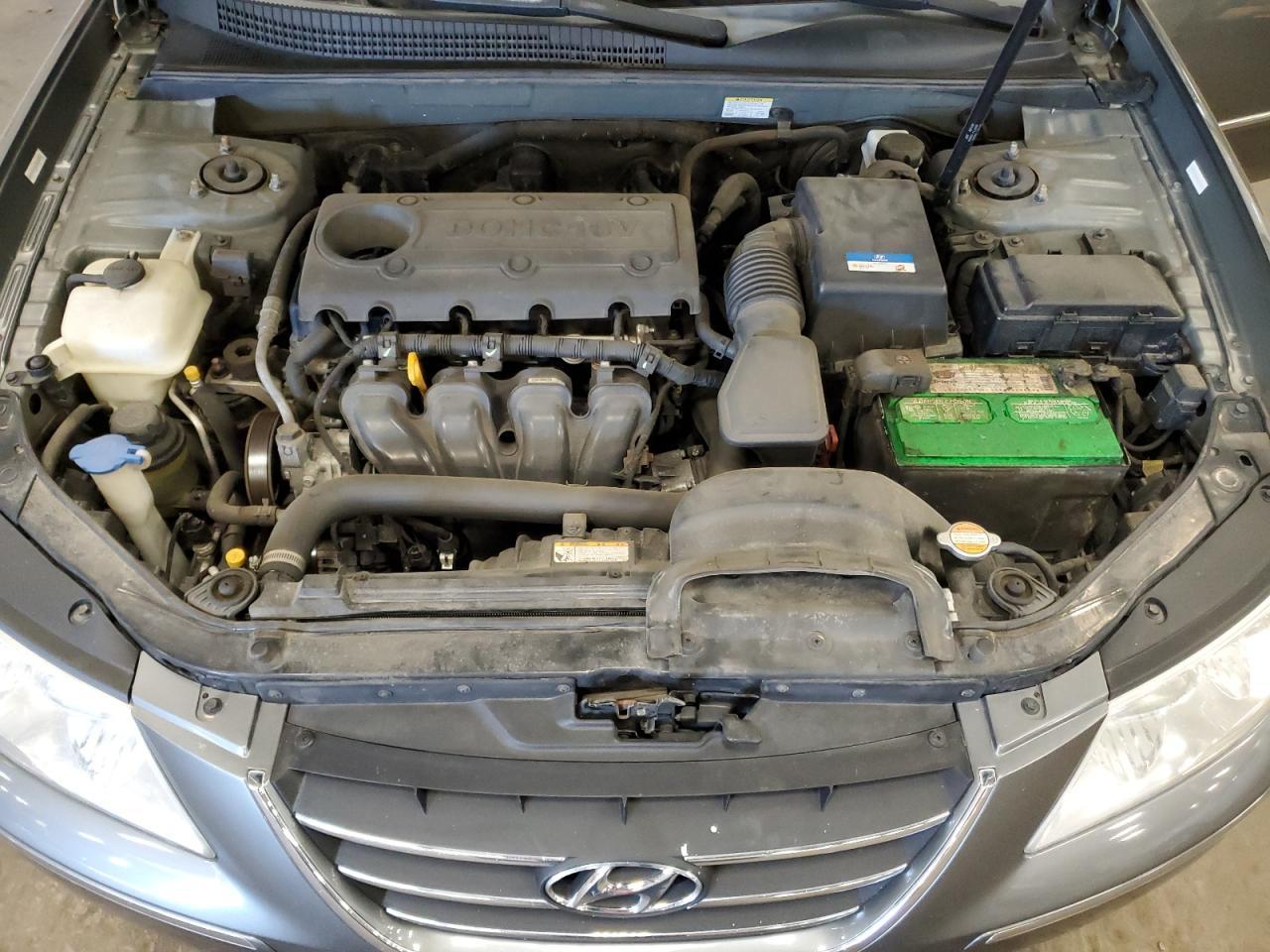 2010 HYUNDAI SONATA