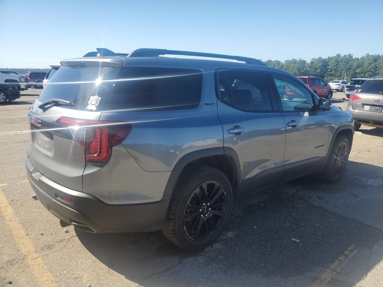 2022 GMC ACADIA