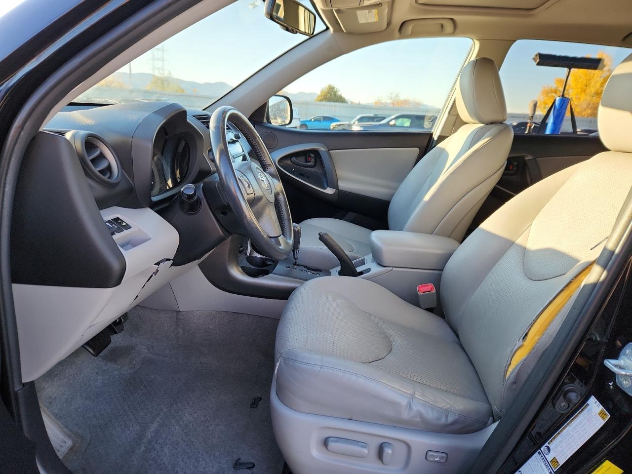 2009 TOYOTA RAV4