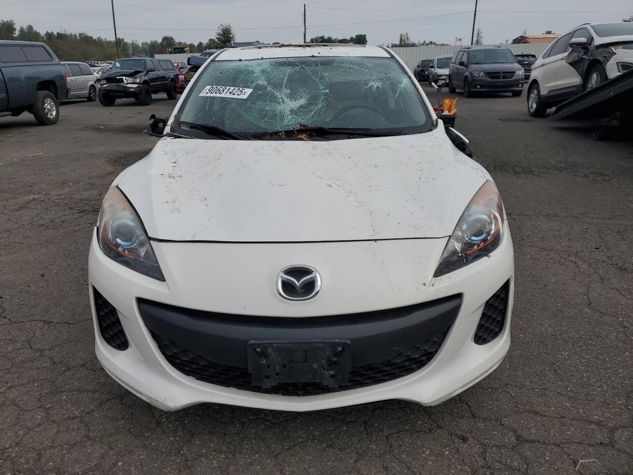 2013 MAZDA 3