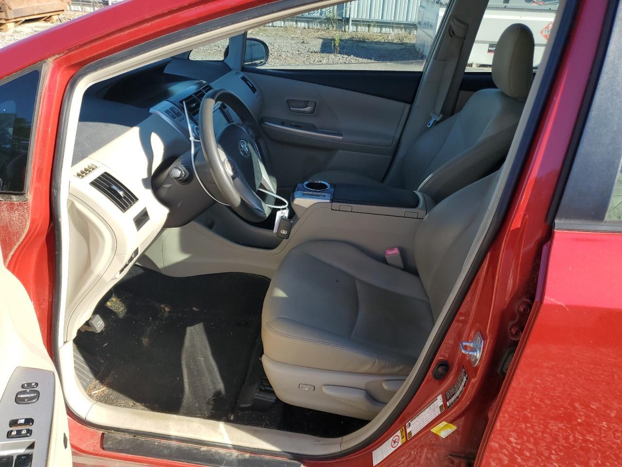 2012 TOYOTA PRIUS V