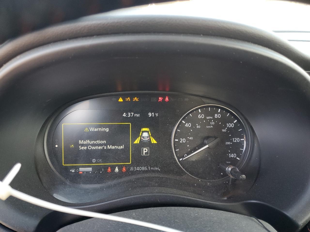 2021 NISSAN KICKS