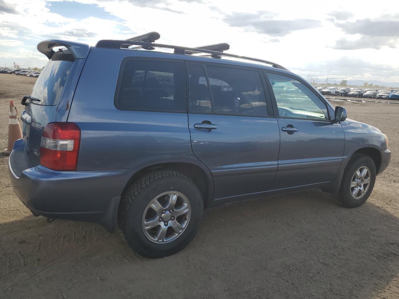 2006 TOYOTA HIGHLANDER
