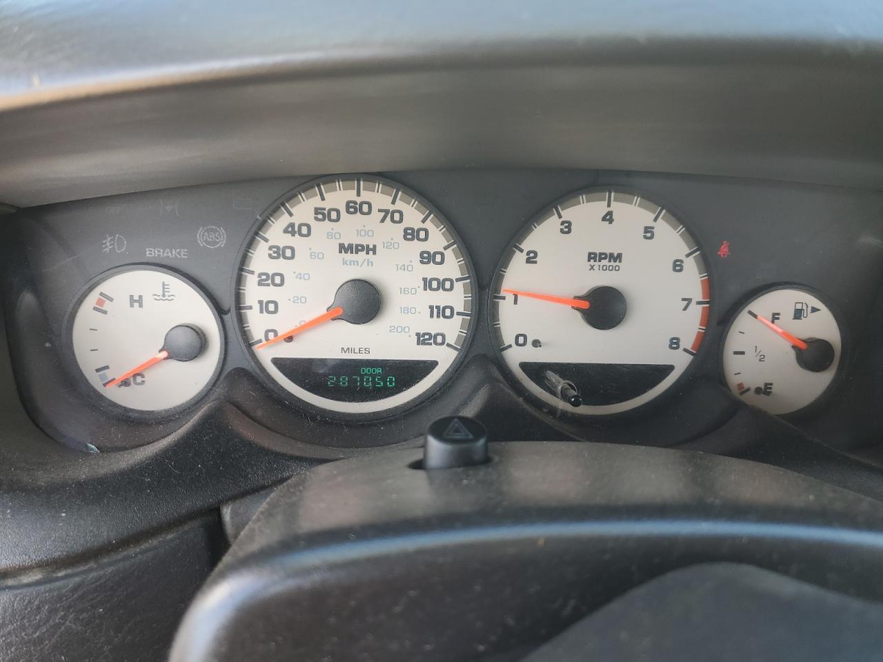 2004 DODGE Neon