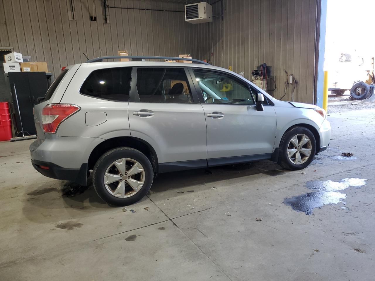 2015 SUBARU FORESTER