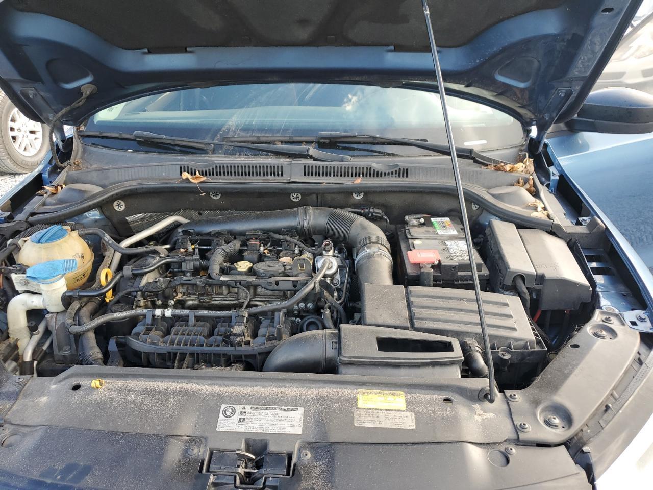 2015 VOLKSWAGEN JETTA