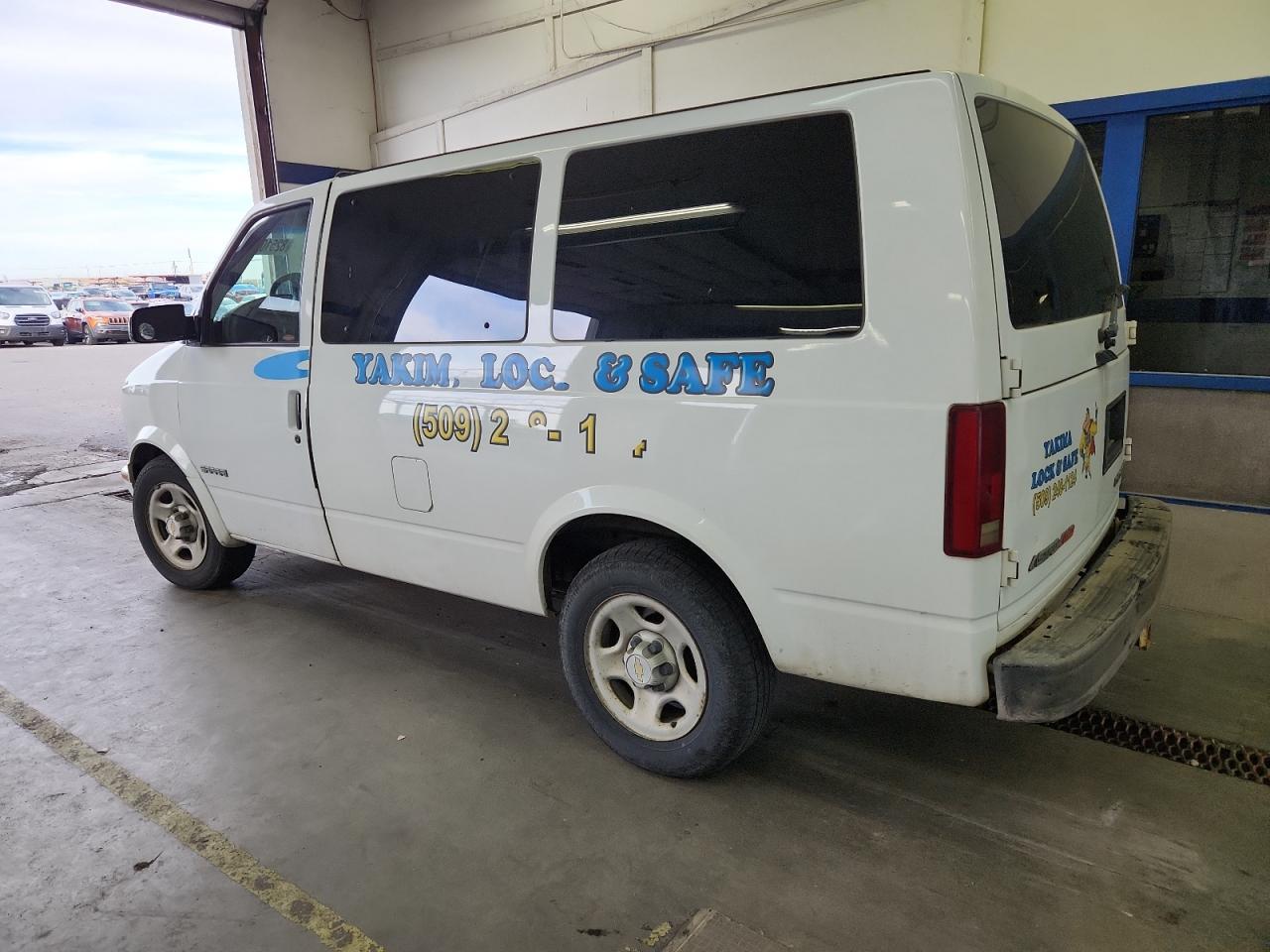 2004 CHEVROLET Astro
