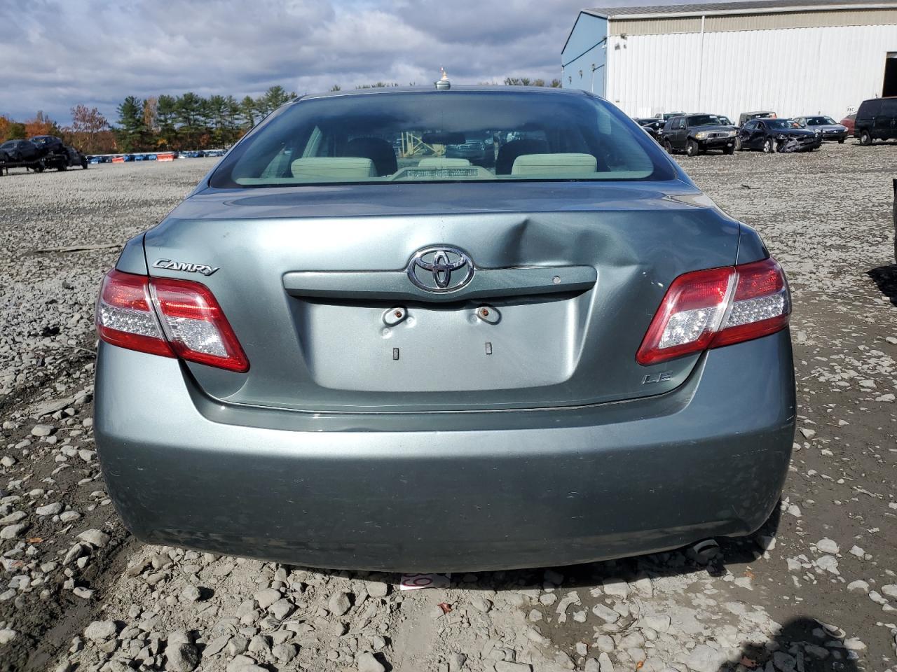 2010 TOYOTA CAMRY