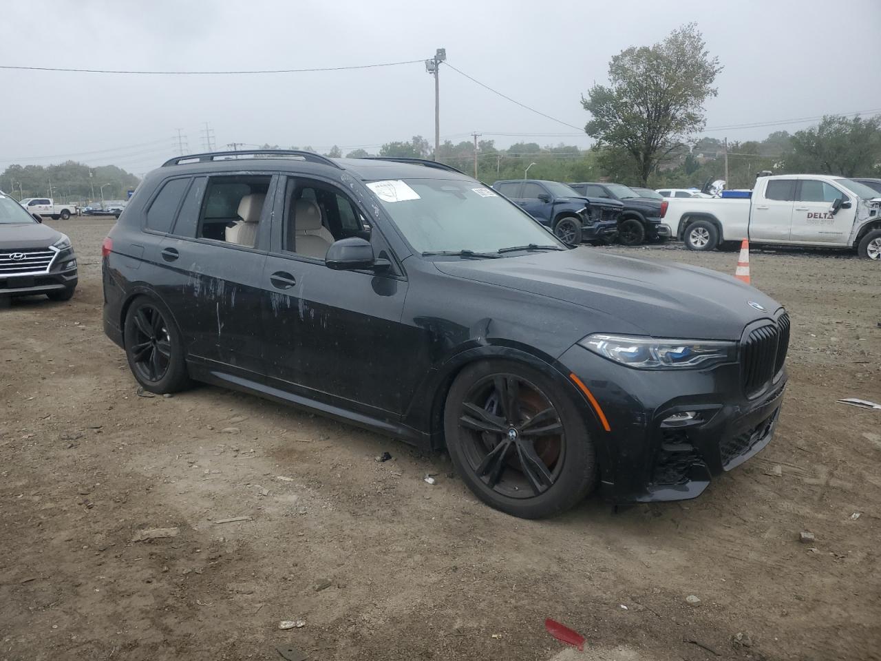 2022 BMW X7