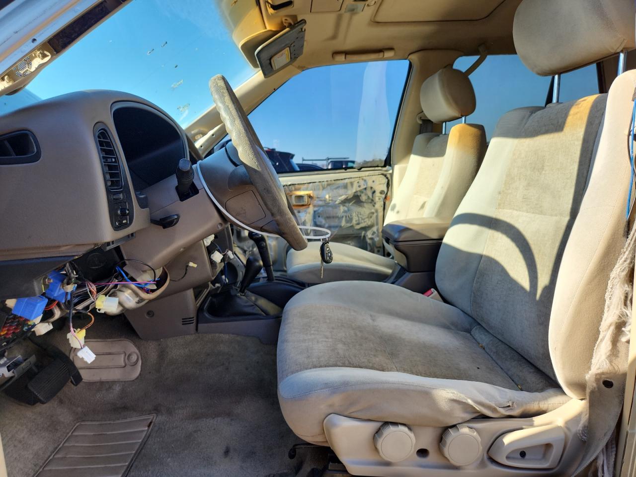 1999 NISSAN PATHFINDER