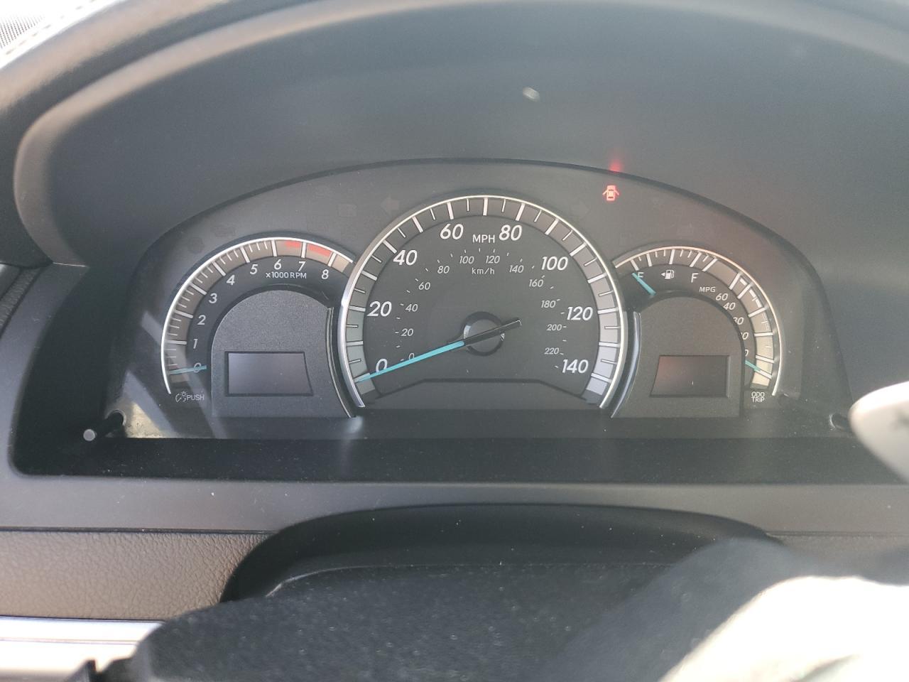2012 TOYOTA CAMRY