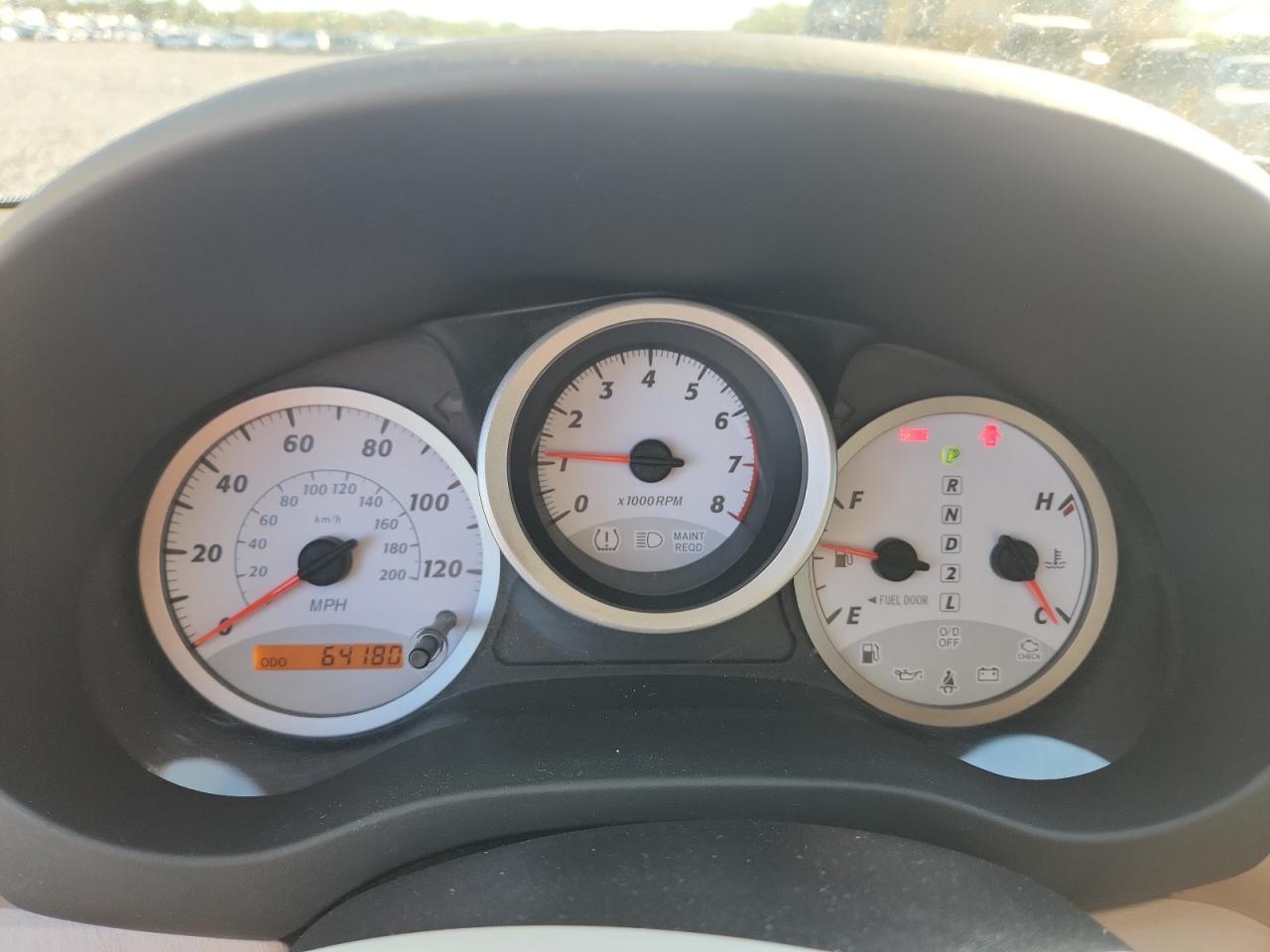 2004 TOYOTA RAV4