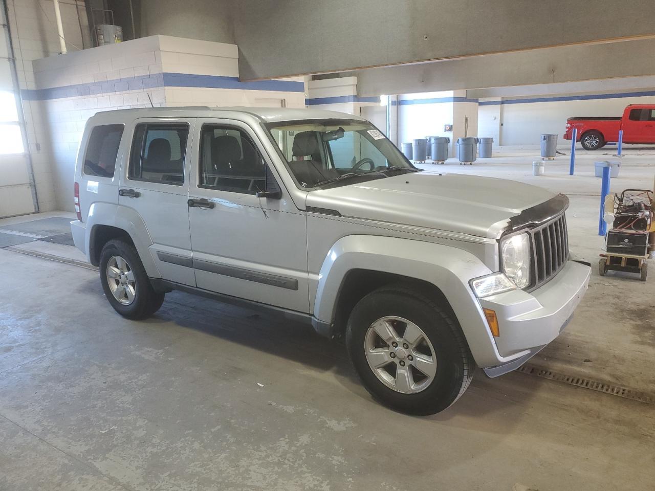2011 JEEP Liberty