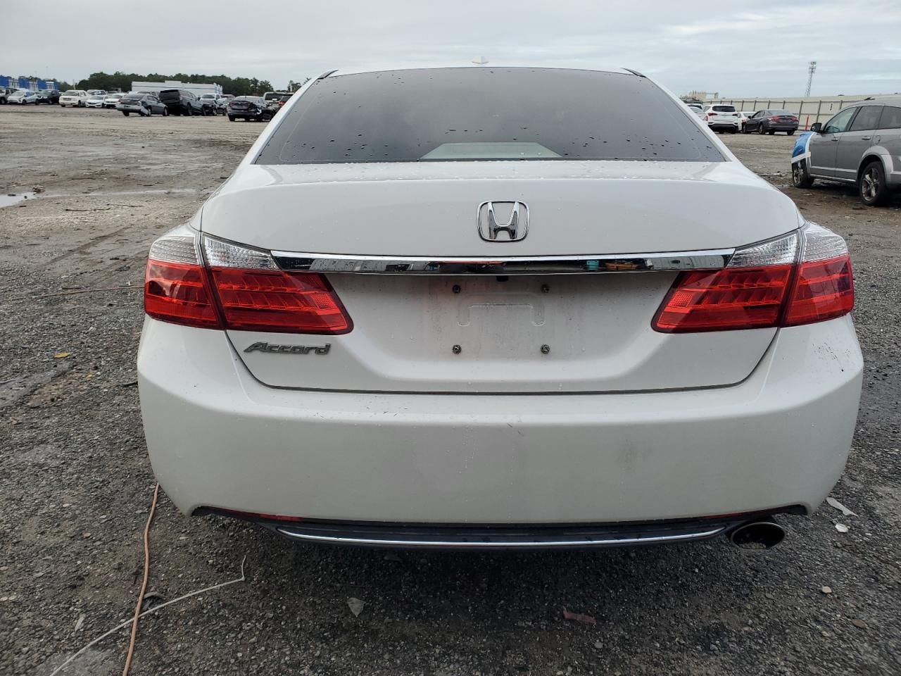 2015 HONDA ACCORD