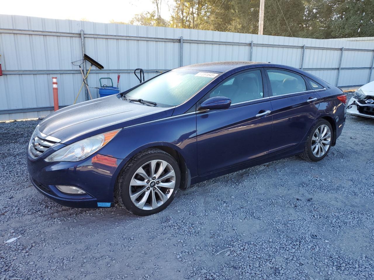 2011 HYUNDAI SONATA