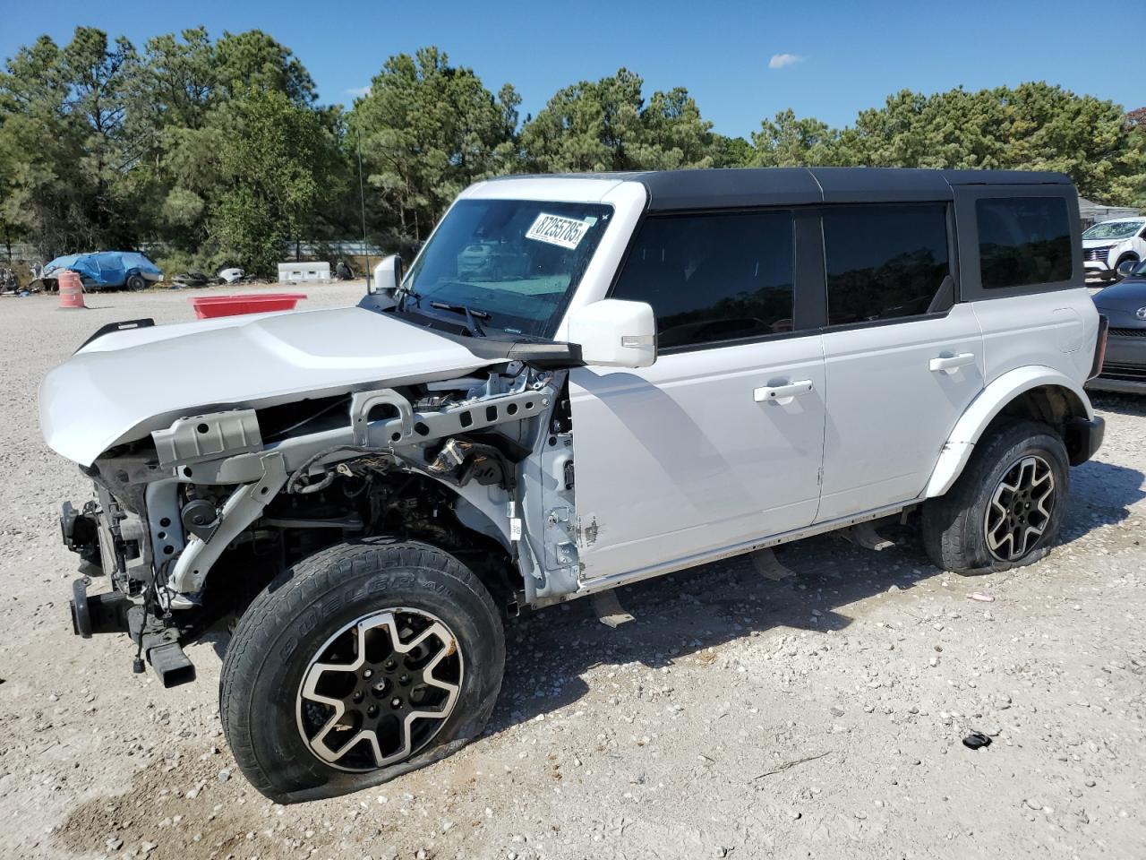 2023 FORD Bronco