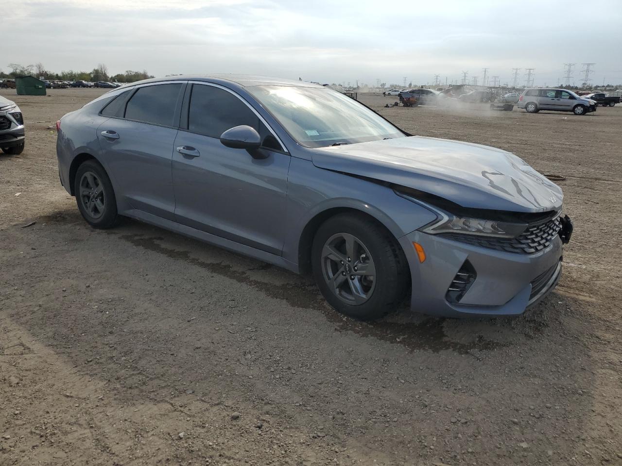 2022 KIA K5
