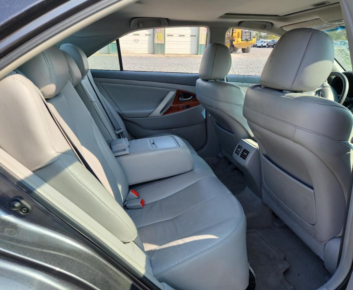 2010 TOYOTA CAMRY