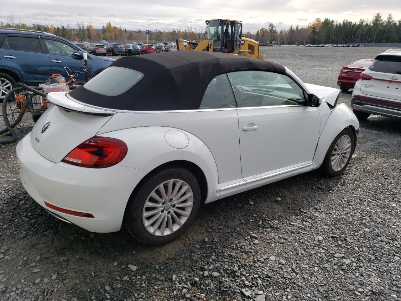2019 VOLKSWAGEN Beetle