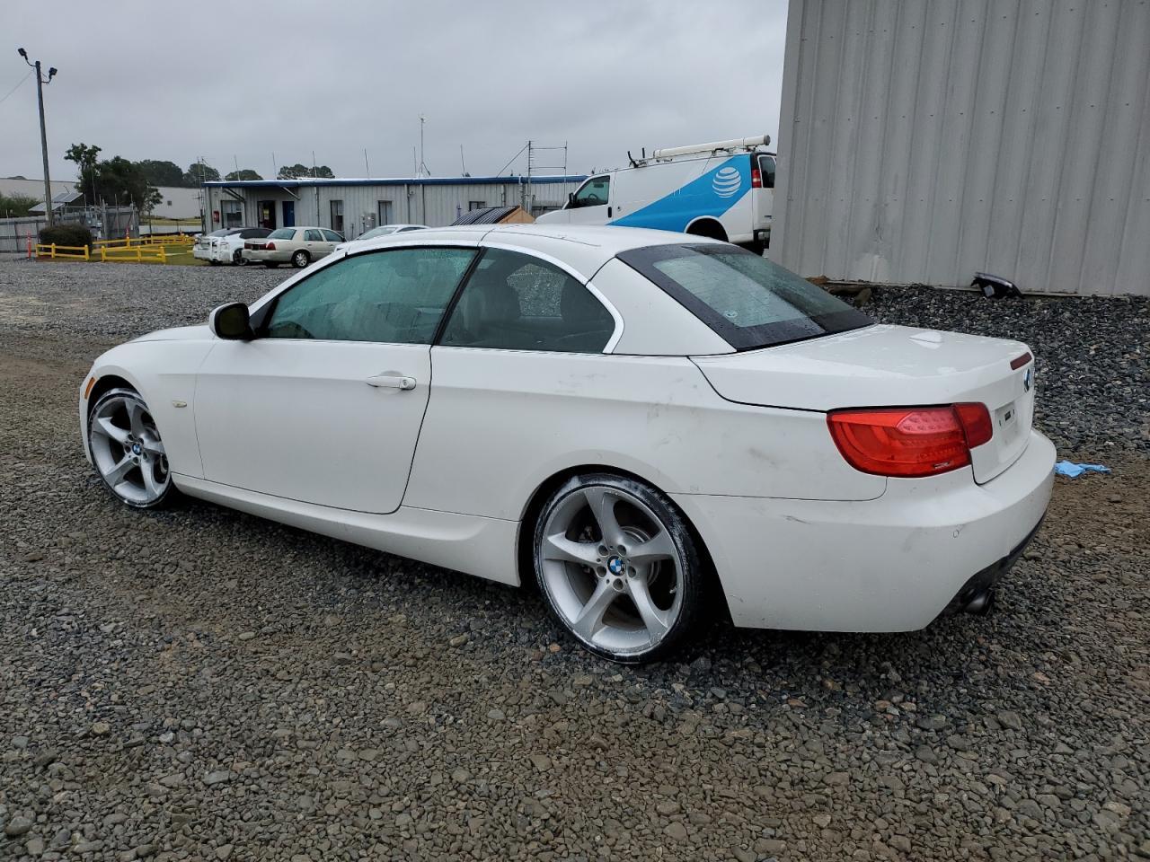 2011 BMW 3 SERIES