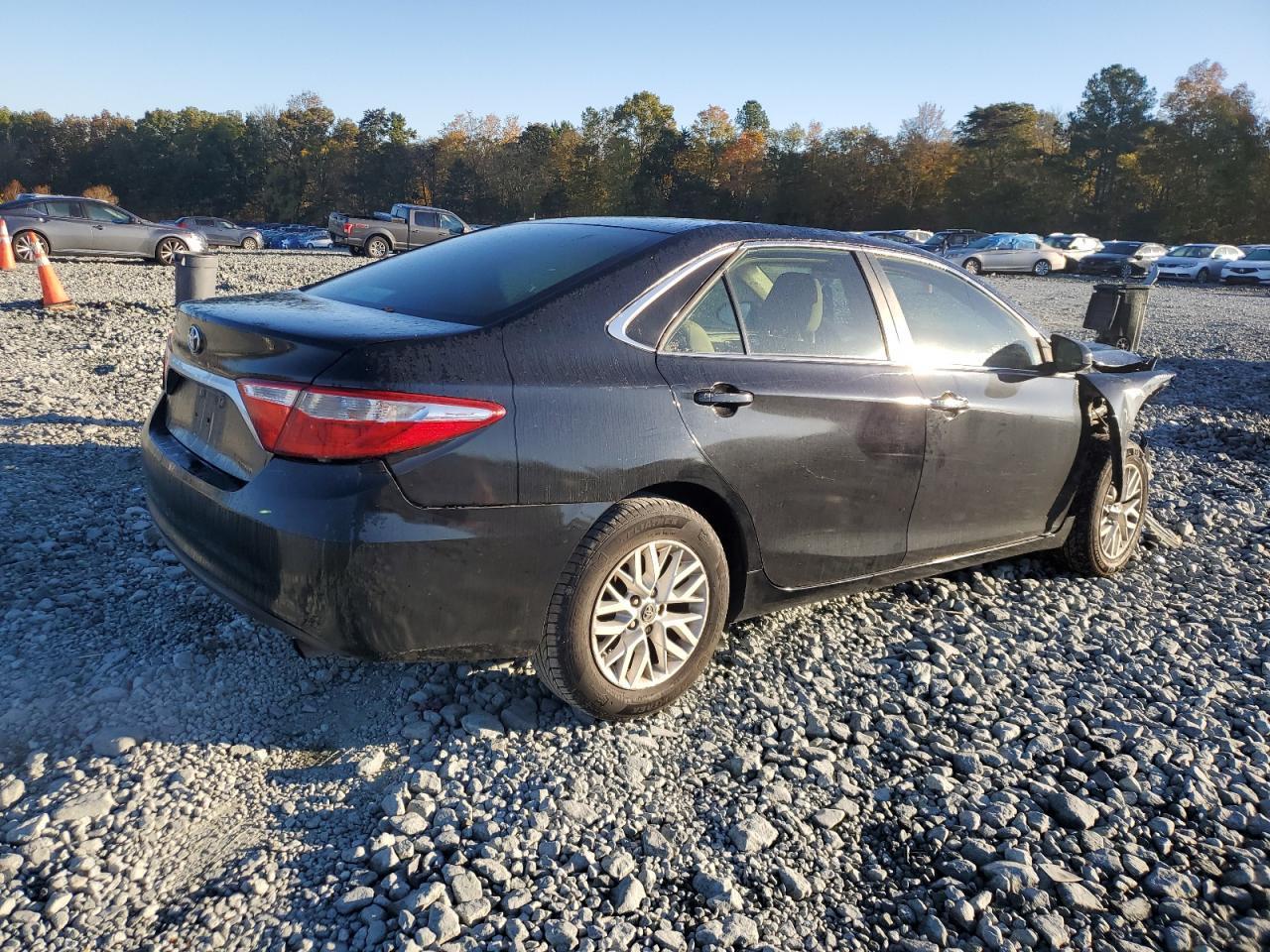 2017 TOYOTA CAMRY
