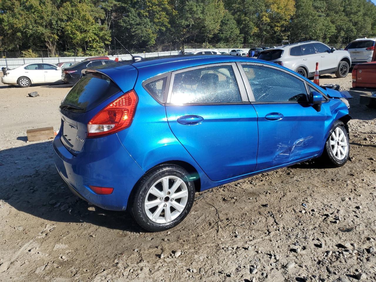 2011 FORD Fiesta